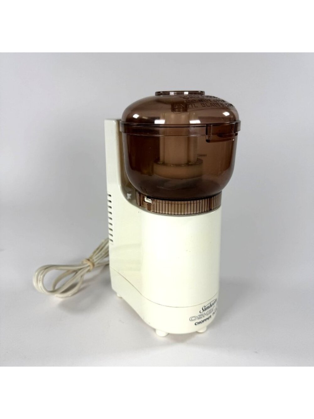 Vintage Sunbeam Oskar Jr. Chopper Plus 1 Cup Food Processor Model 14131